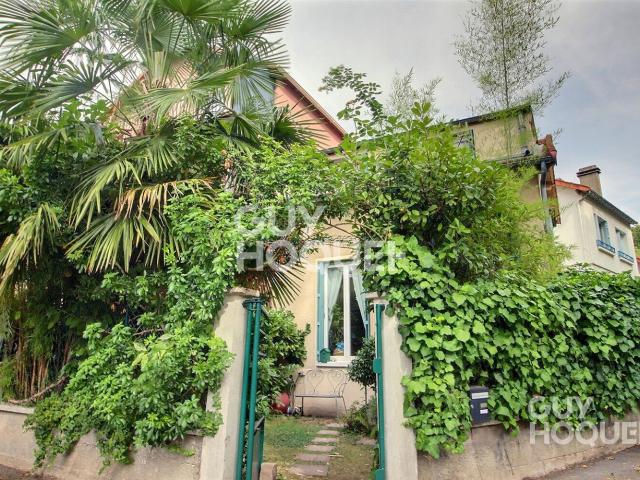 Maison 3 pièces à louer à Chaville Quartier Ursine, proche commodités