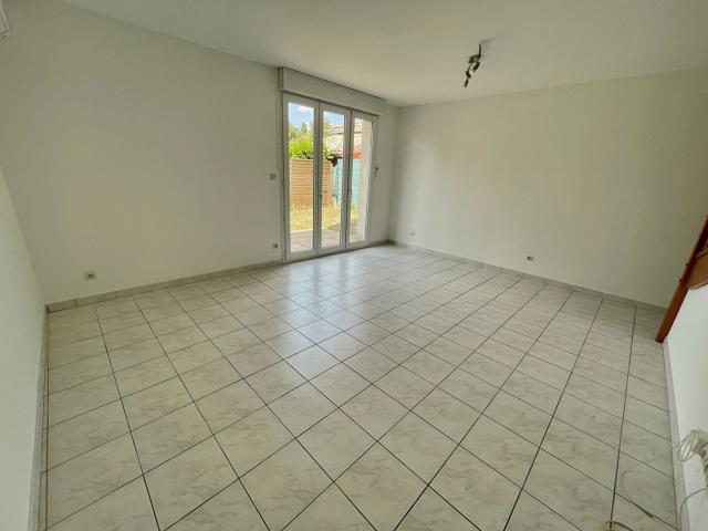Maison 3 pièces L'Isle Jourdain 71.31m² 790€ à louer