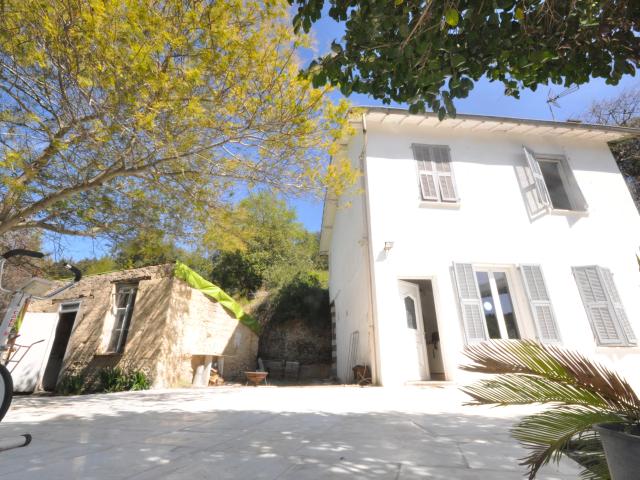 Maison 3 pièces Madeleine supérieur, terrain 7300m2