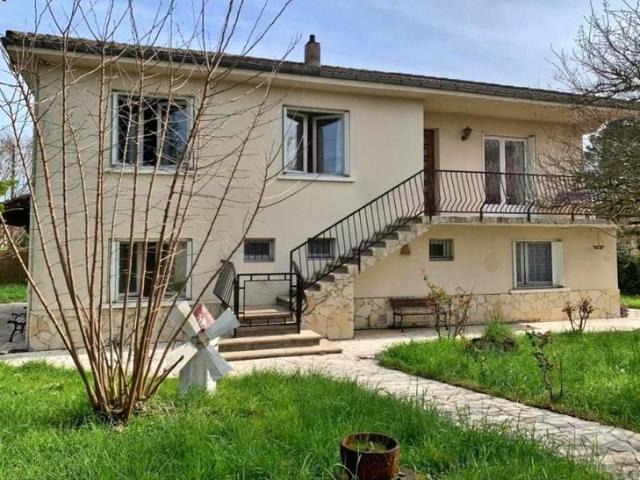 Maison 3chambres avec 2 studios indépendants – Centre de Nérac