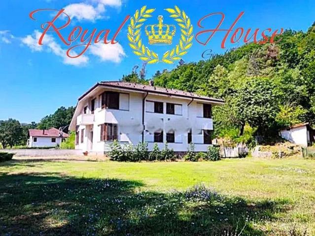 Maison 3ème étage 631,90 m2