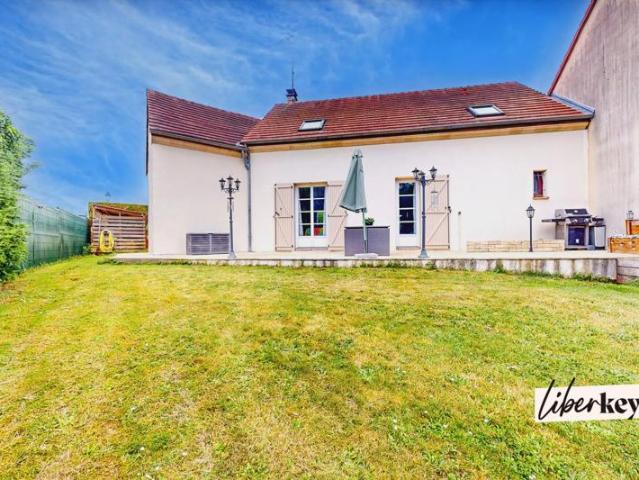 Maison 104 m2 7 pièces