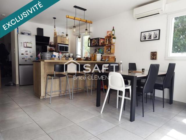 Maison 104 m² – Piscine, terrasse & vie de famille