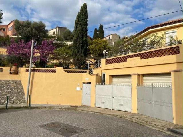 Maison 104m2 avec terrasse, véranda et jardin