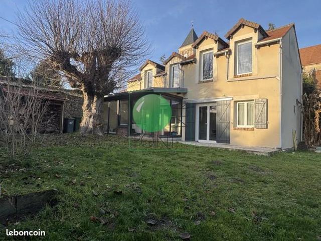 Maison 105 m² Cerny