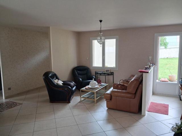 Maison, 100 m² à louer à Porcieu Amblagnieu 38390