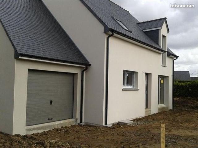 Maison 105 m² Ecommoy