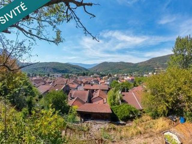 Maison 105m² Sur trois niveau avec jardin