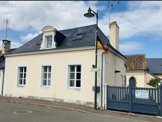 Maison 106 m² Neuville sur Sarthe