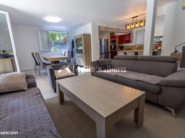 Maison 106 m² Roquebrune Sur Argens