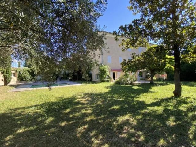 MAISON 10844