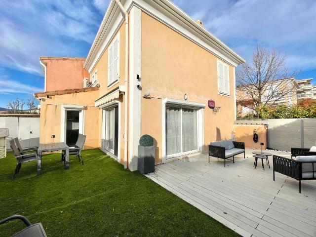 Maison 100 m2 Nice