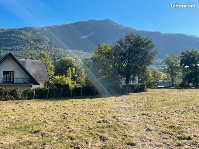 Maison 100 m2 à Challes Les Eaux