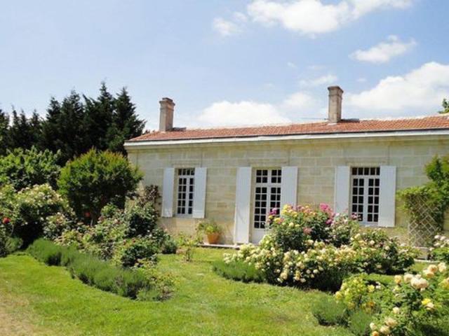 Maison 100 m2 ST CHRISTOLY DE BLAYE
