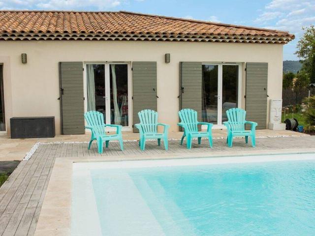 Maison 101 m² avec terrain à SAINT PAUL TROIS CHATEAUX 26