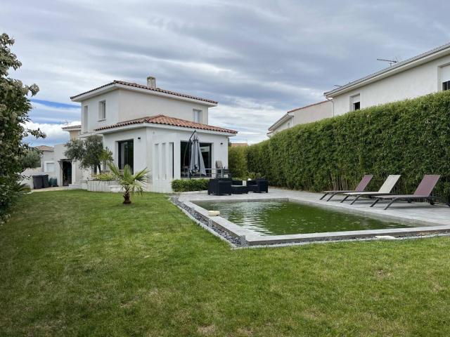 Maison 102 m2 Aimargues