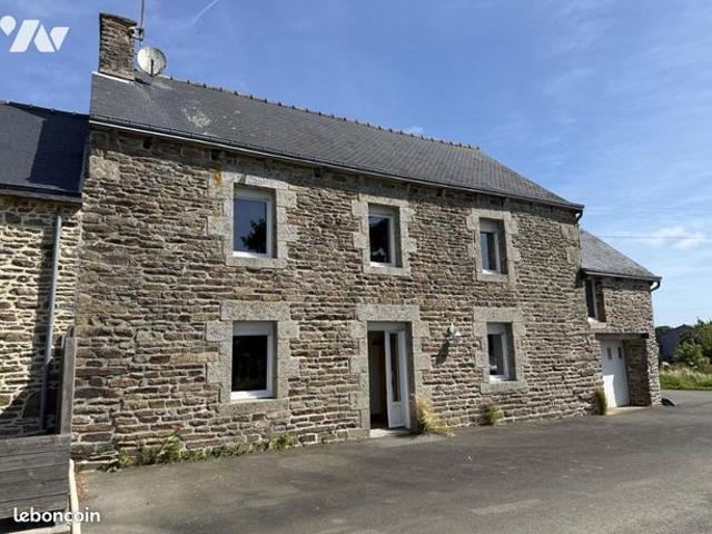 Maison 102 m² PLOUGUENAST