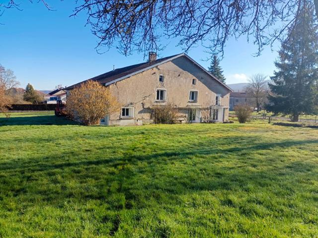 Maison 10 pièce s 240 m2