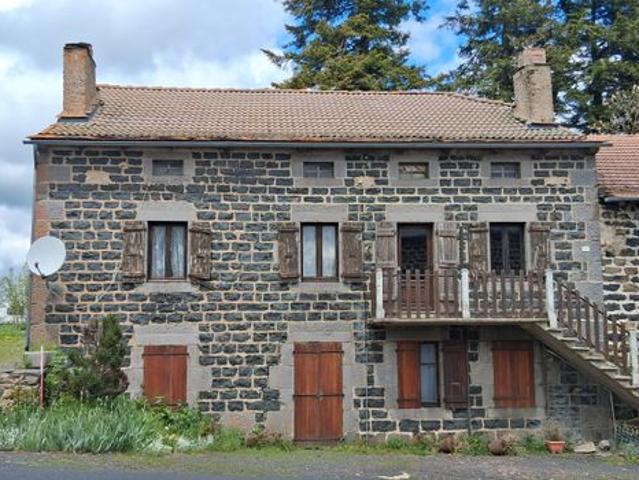 Maison 10 pièces 140 m²