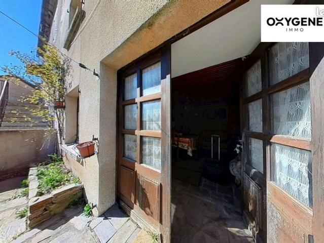 Maison 10 pièces 140 m²