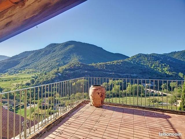 Maison 10 pièces 140 m²