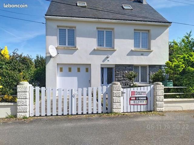 Maison 10 pièces 141 m²