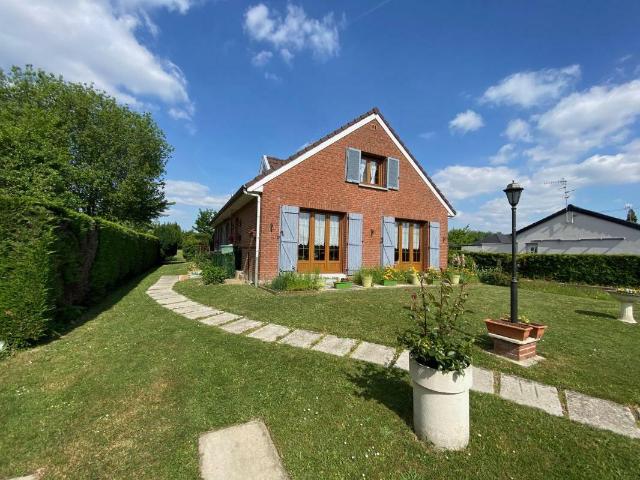 Maison 10 pièces 142 m²