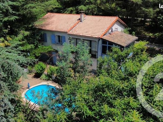 Maison 10 pièces 145 m²