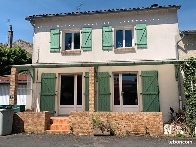 Maison 10 pièces 145 m²