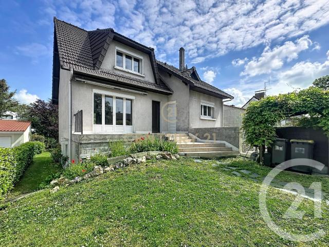 Maison 10 pièces 149 m²