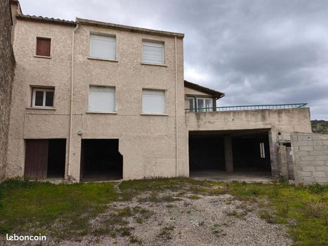 Maison 10 pièces 150 m²
