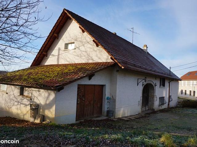 Maison 10 pièces 157 m²