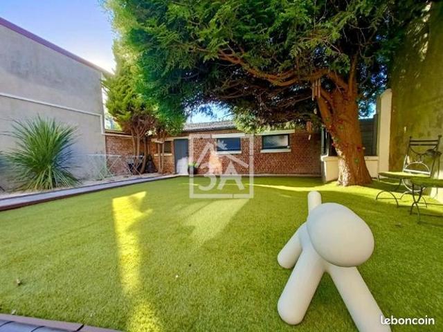 Maison 10 pièces 154 m²