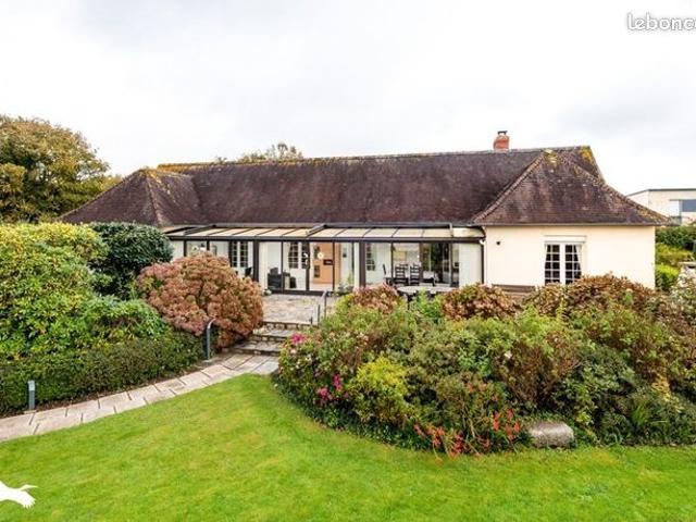 Maison 10 pièces 156 m²