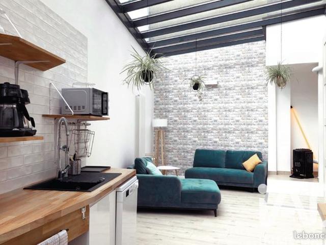 Maison 10 pièces 158 m²