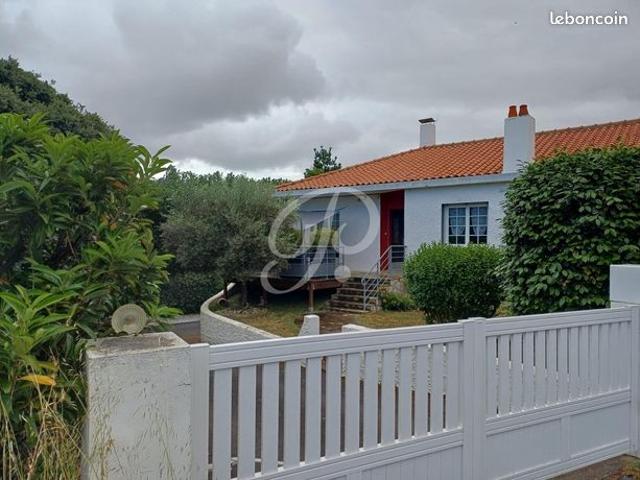 Maison 10 pièces 158 m²