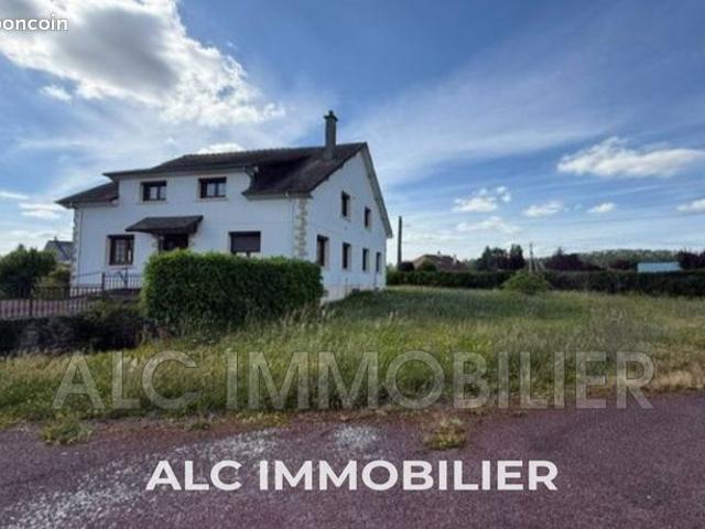 Maison 10 pièces 159 m²