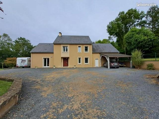 Maison 10 pièces 163 m²