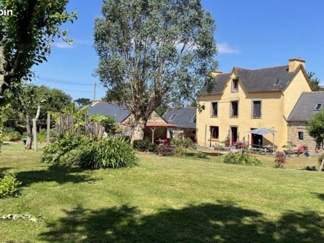 Maison 10 pièces 163 m²