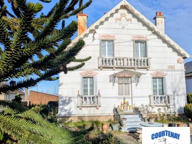 Maison 10 pièces 160 m²