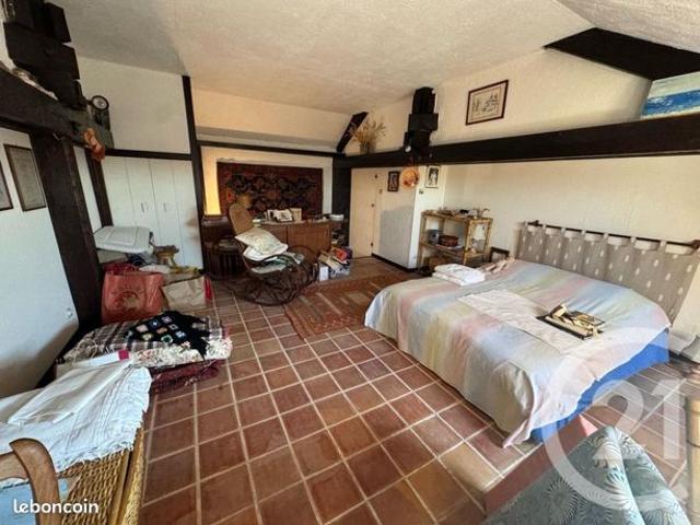 Maison 10 pièces 167 m²