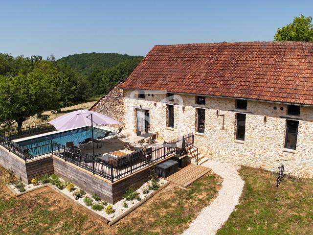 Maison 10 pièces 164 m²