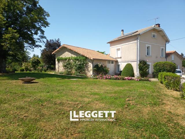 Maison 10 pièces 165 m²