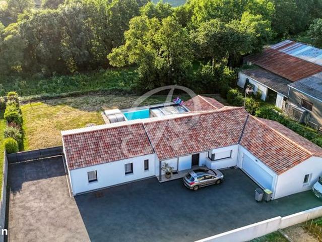 Maison 10 pièces 166 m²