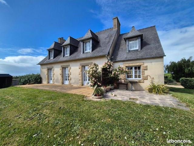 Maison 10 pièces 168 m²