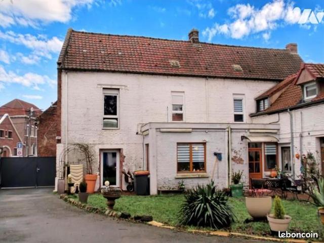 Maison 10 pièces 169 m²
