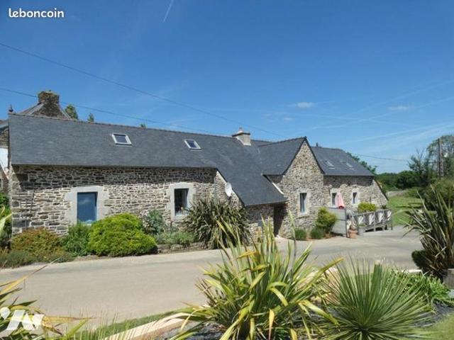 Maison 10 pièces 173 m²