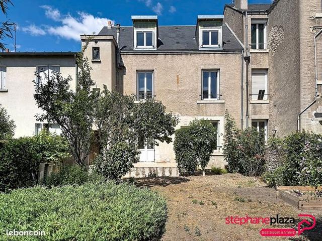 Maison 10 pièces 170 m²