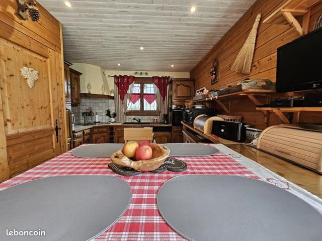 Maison 10 pièces 170 m²