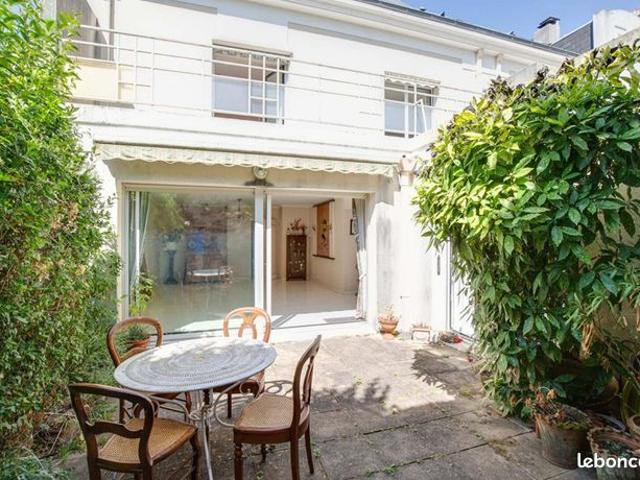 Maison 10 pièces 170 m²